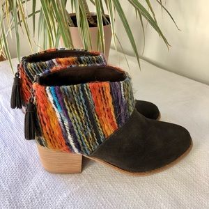 🌿 TOM’S brown suede colorful boots